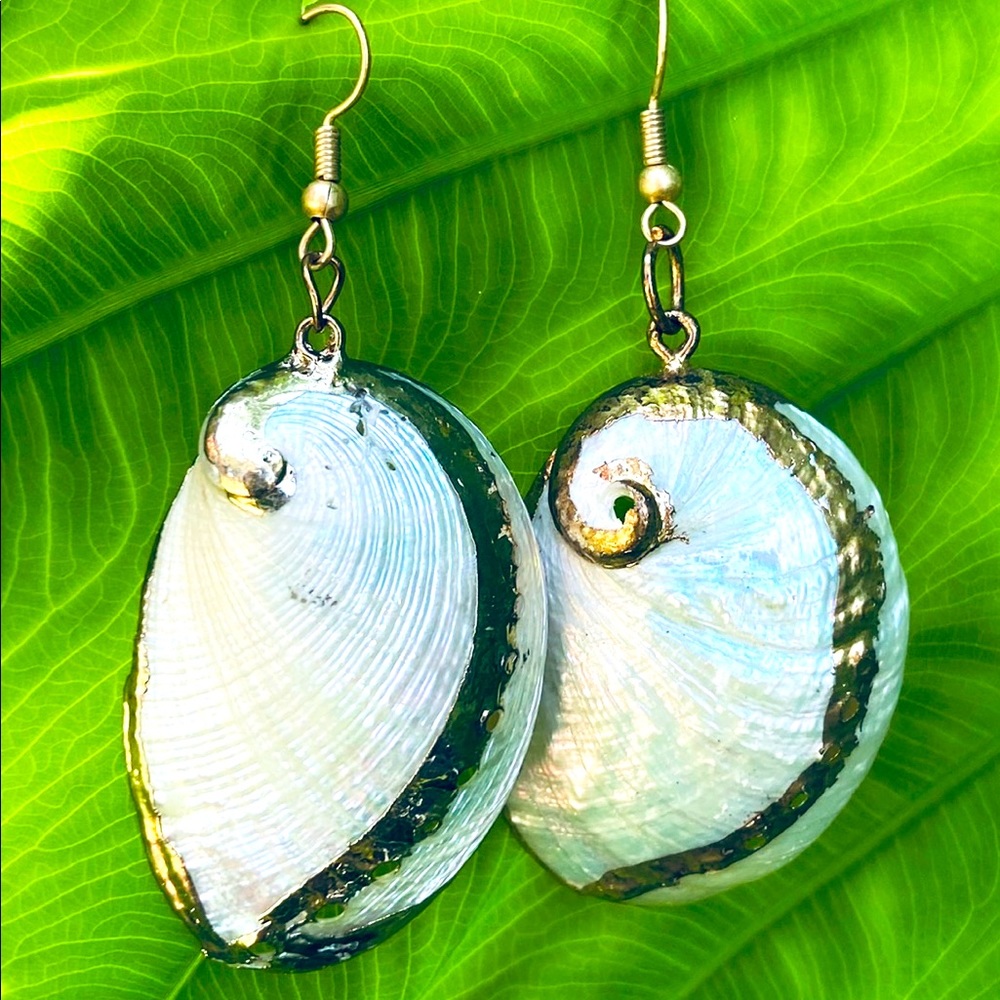 Boho Beachy Seashell Earrings